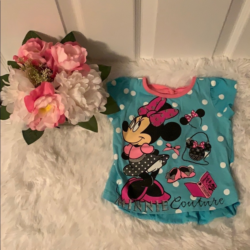 EUC Disney Minnie Mouse sparkle T-shirt 2T
